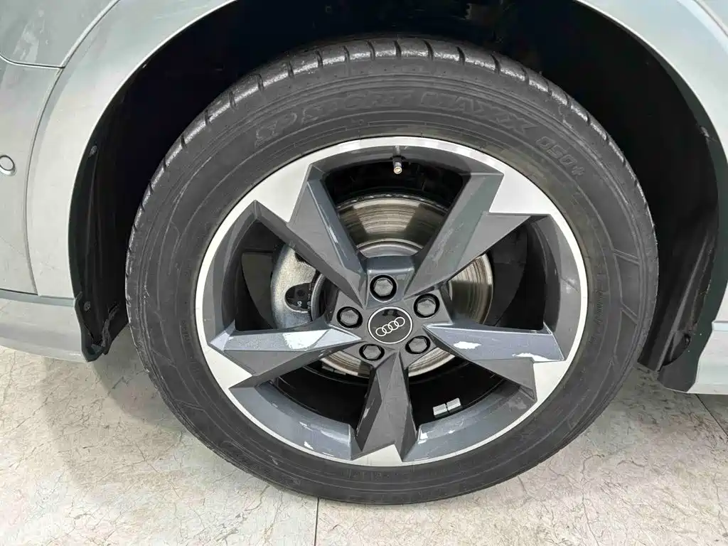 Audi Q3 — миниатюра 26