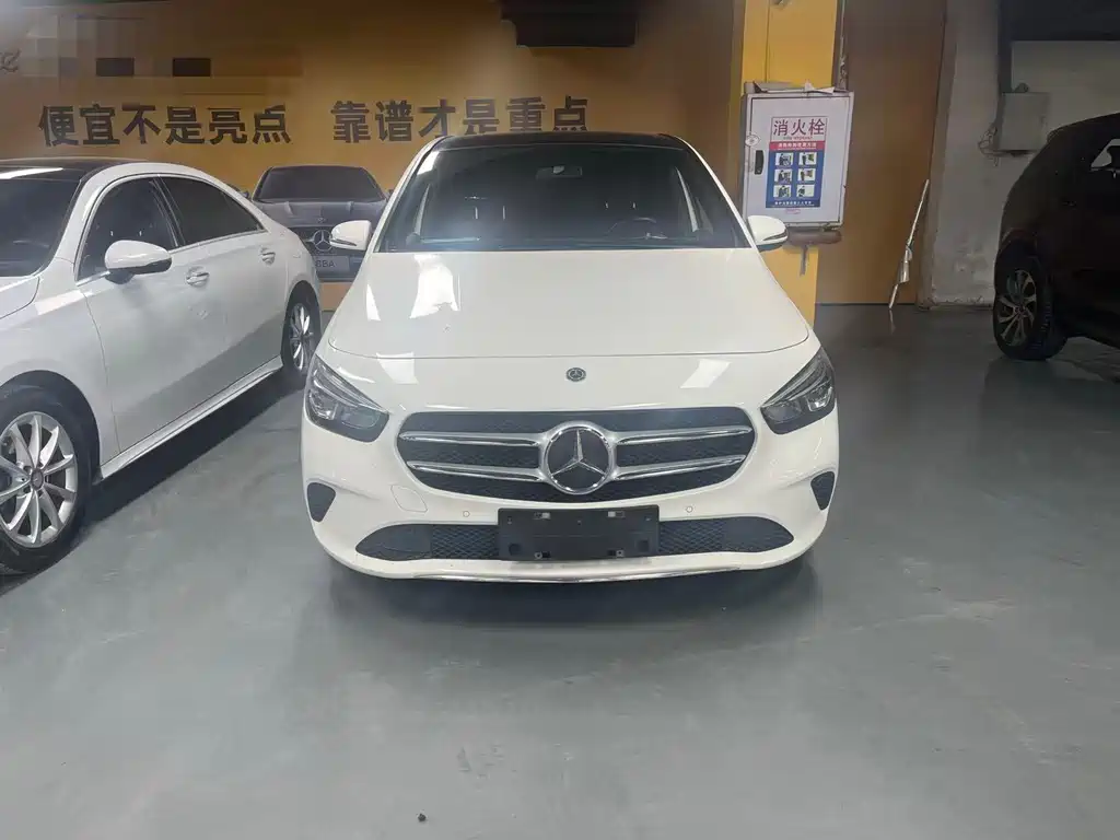 Mercedes-Benz B-Class — миниатюра 2