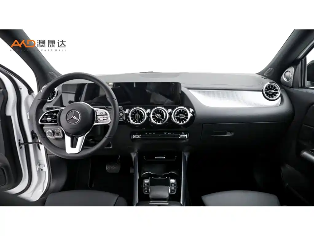 Mercedes-Benz GLA — миниатюра 5