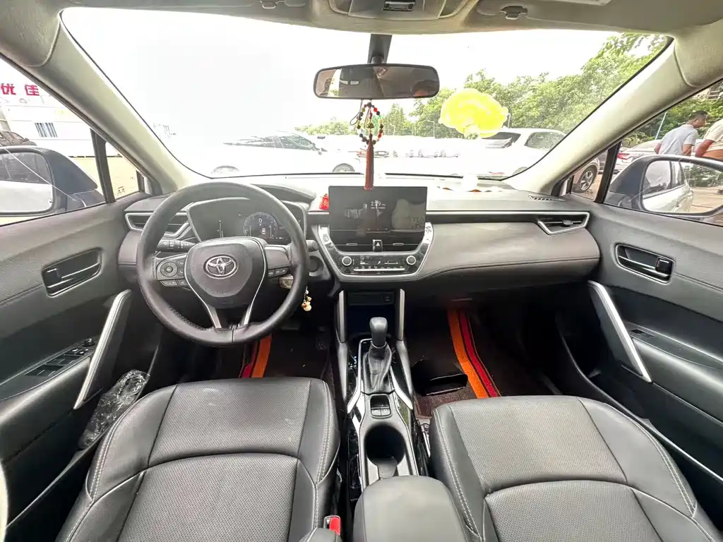 Toyota Frontlander — миниатюра 4