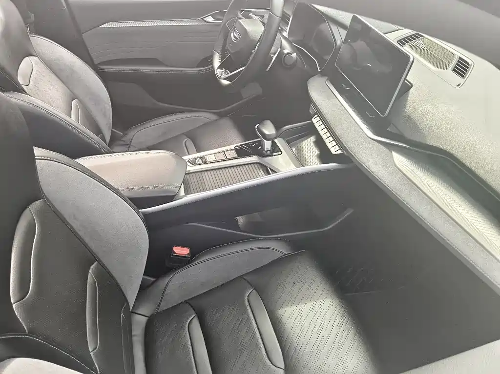 Geely Xingrui — миниатюра 7