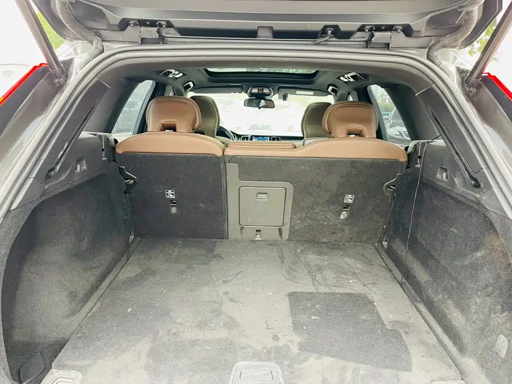 Volvo XC60 — миниатюра 13