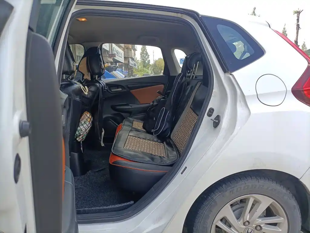 Honda Fit — миниатюра 13