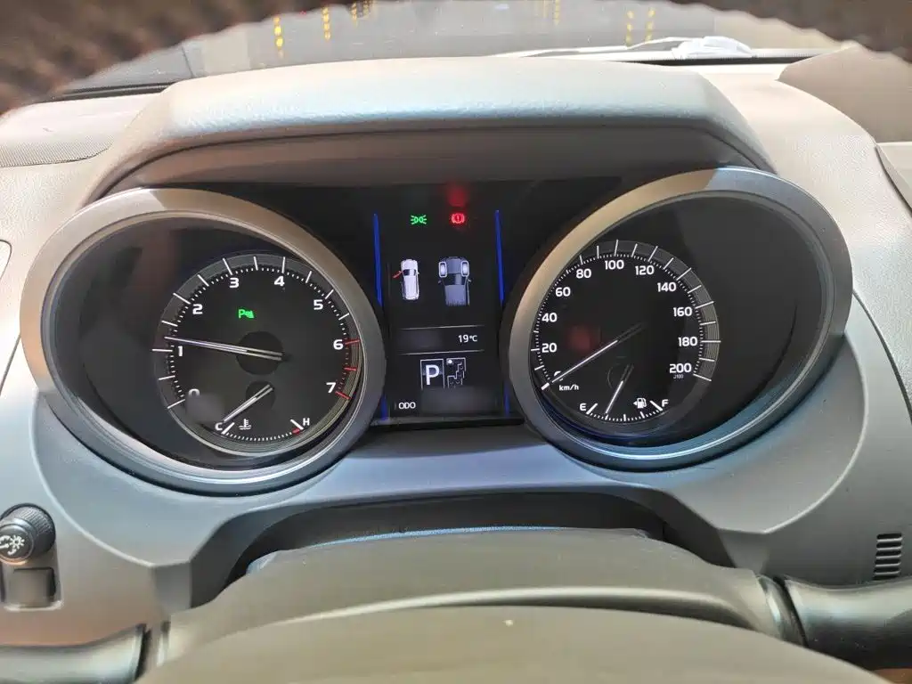 Toyota Land Cruiser Prado 2014 4.0L AT TX-L