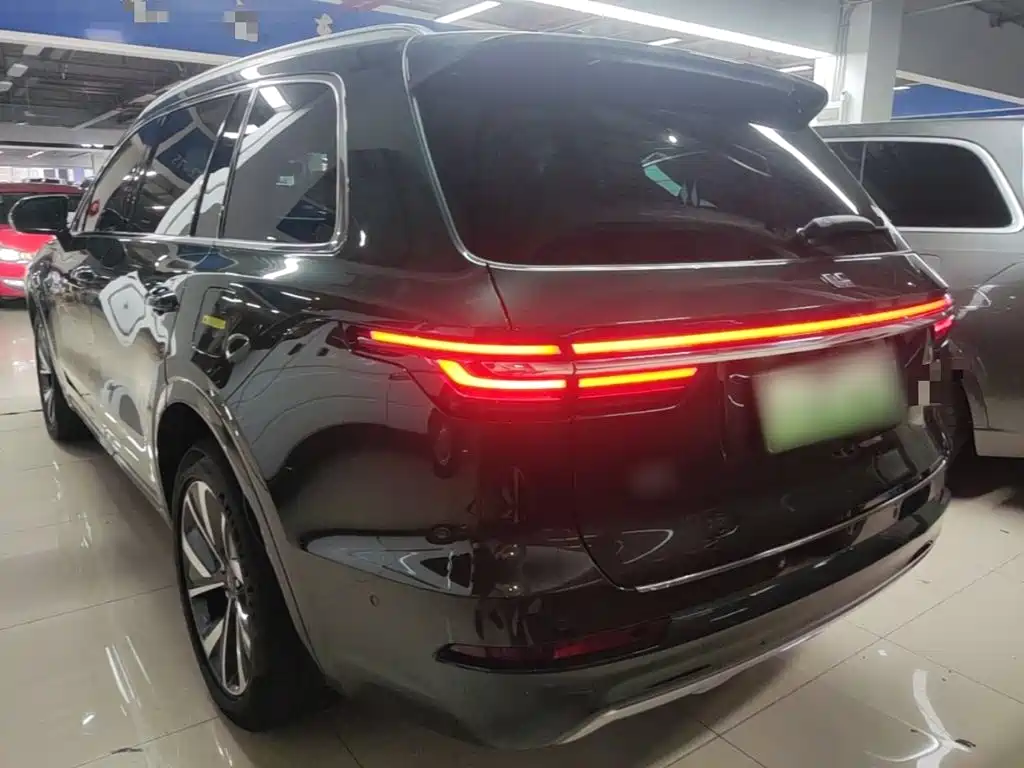 Li Auto Li ONE — миниатюра 6