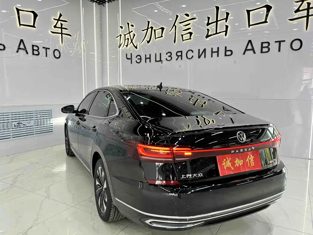Volkswagen Passat 2022 280TSI Elite
