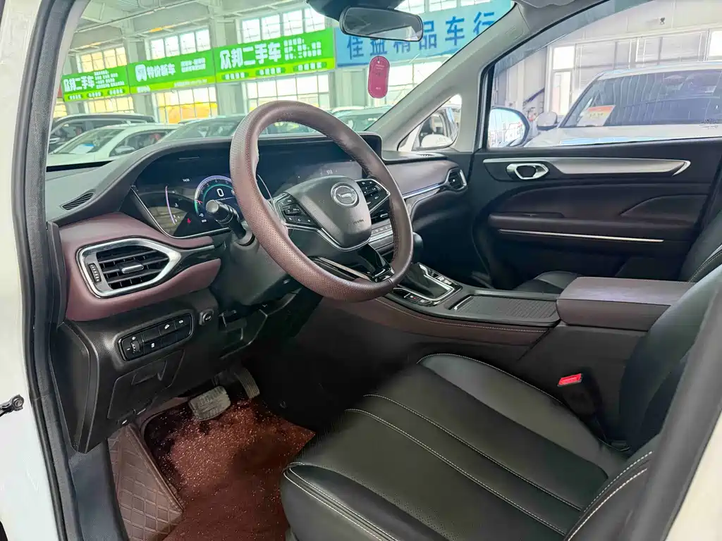 GAC Motor Trumpchi M6 — миниатюра 7