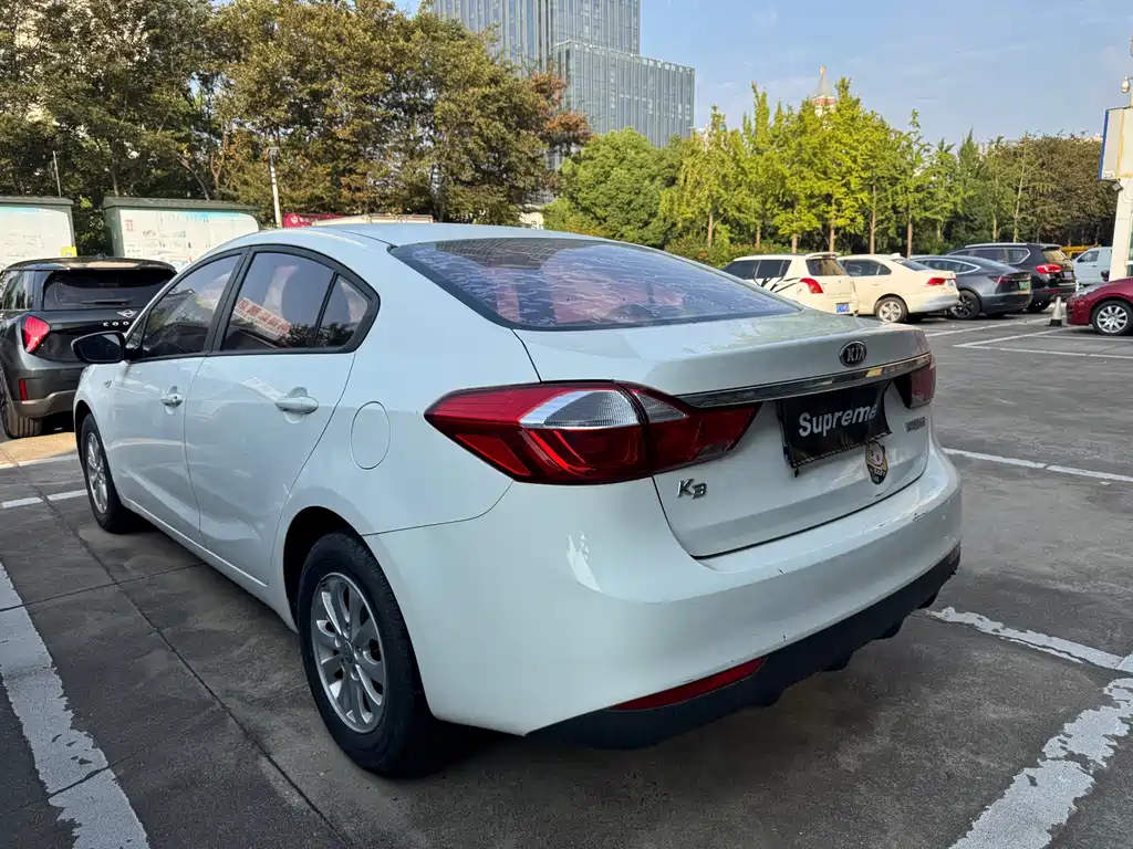 Kia K3 — миниатюра 5