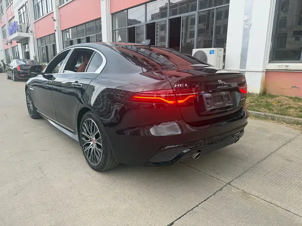 Jaguar XEL — миниатюра 22
