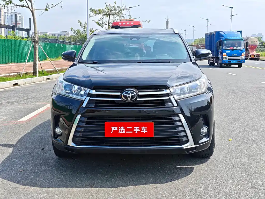 Toyota Highlander — миниатюра 3