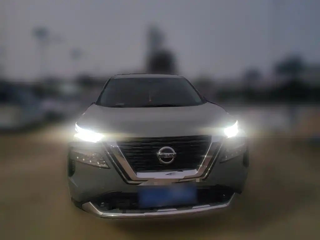 Nissan X-Trail — миниатюра 2