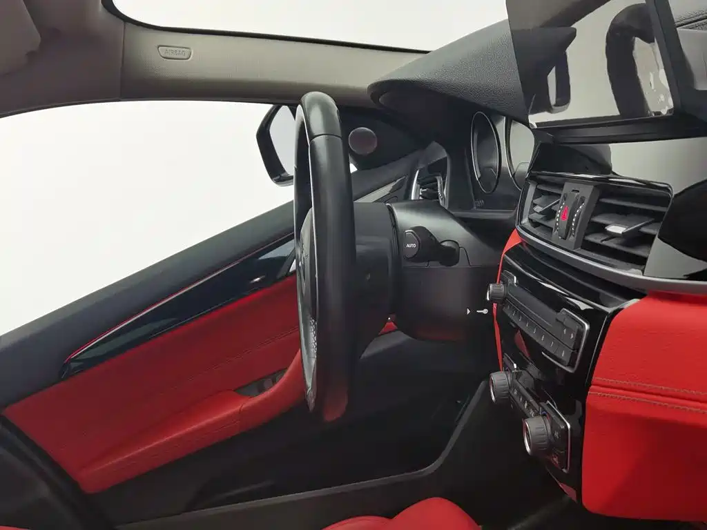 BMW X2 — миниатюра 22