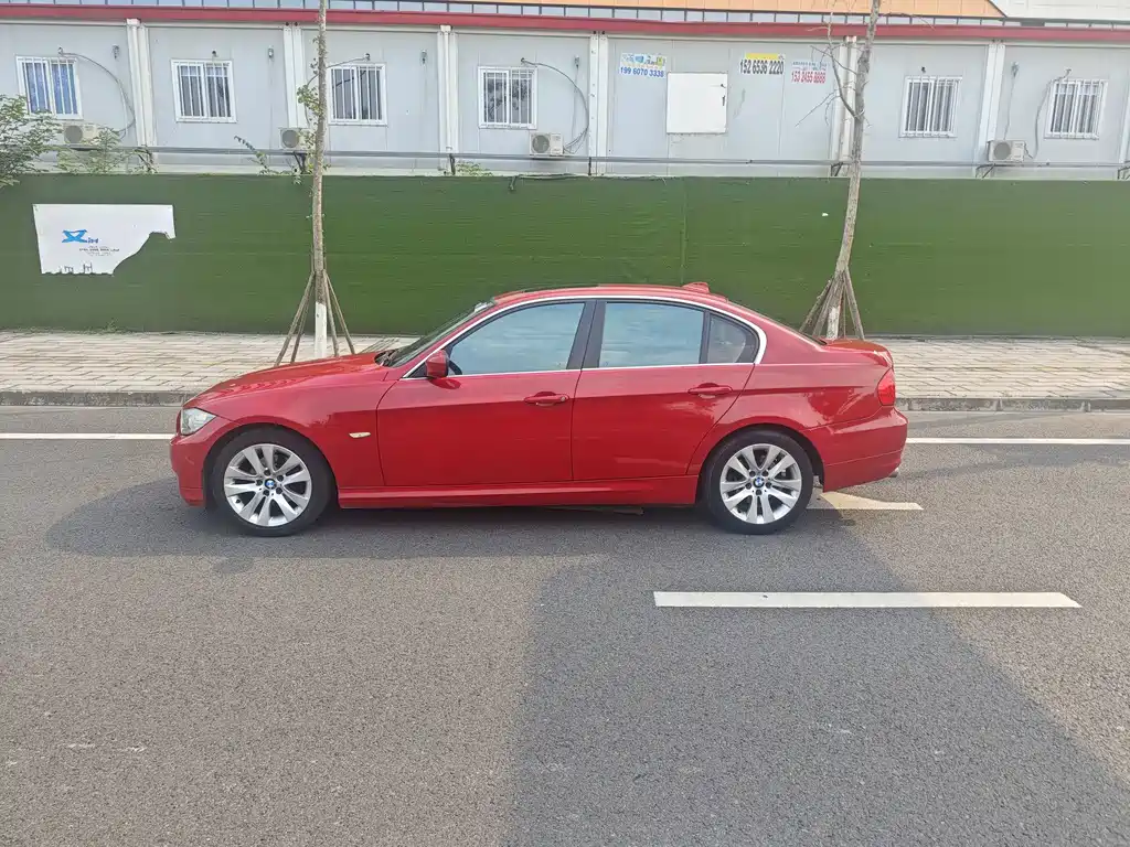BMW 3 Series — миниатюра 3