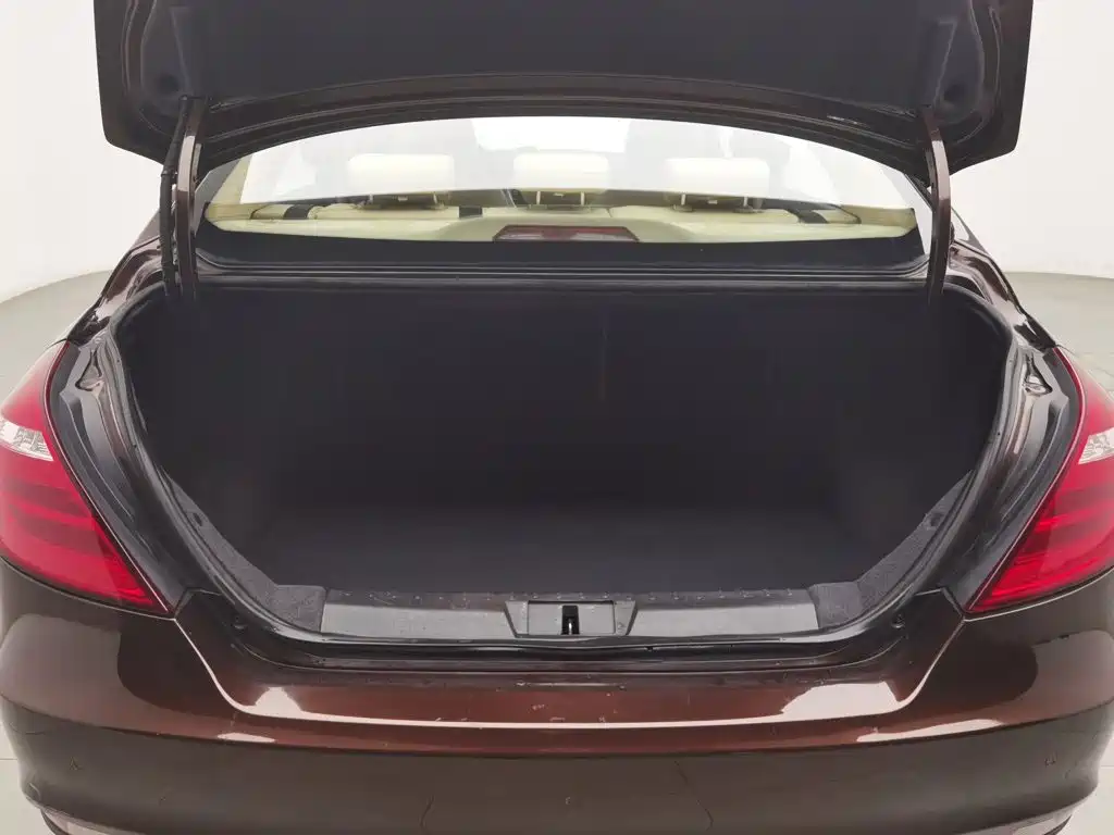 Geely Emgrand — миниатюра 16