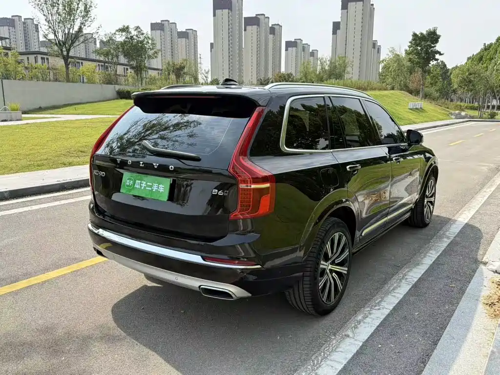 Volvo XC90 — миниатюра 7