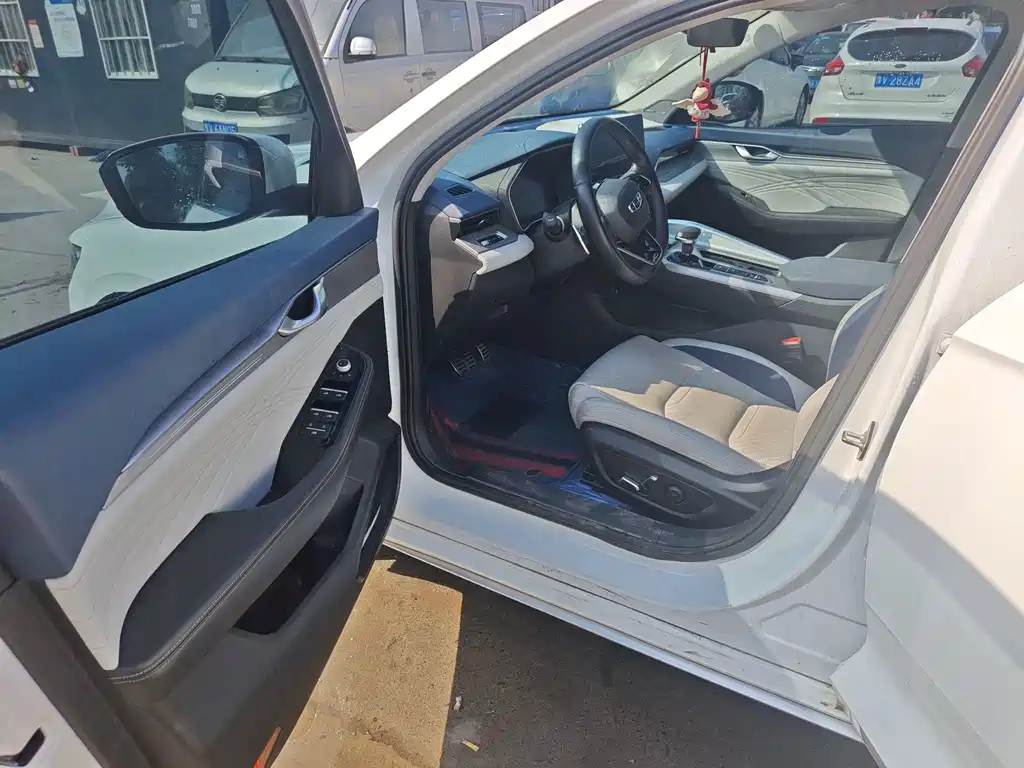 Geely Xingrui — миниатюра 5