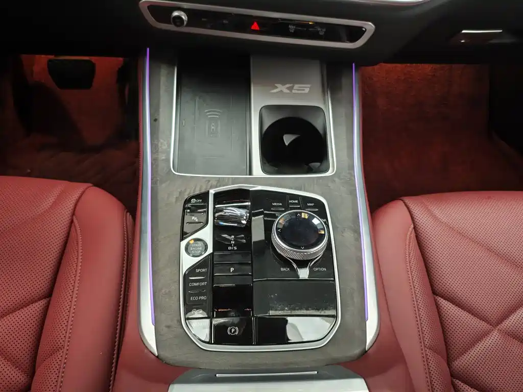 BMW X5 — миниатюра 11