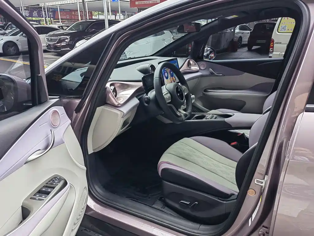 BYD Dolphin — миниатюра 13