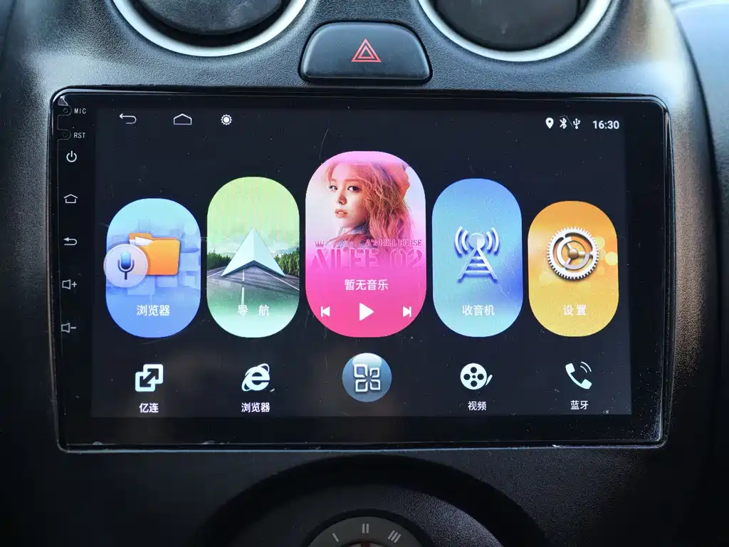 Nissan March — миниатюра 8