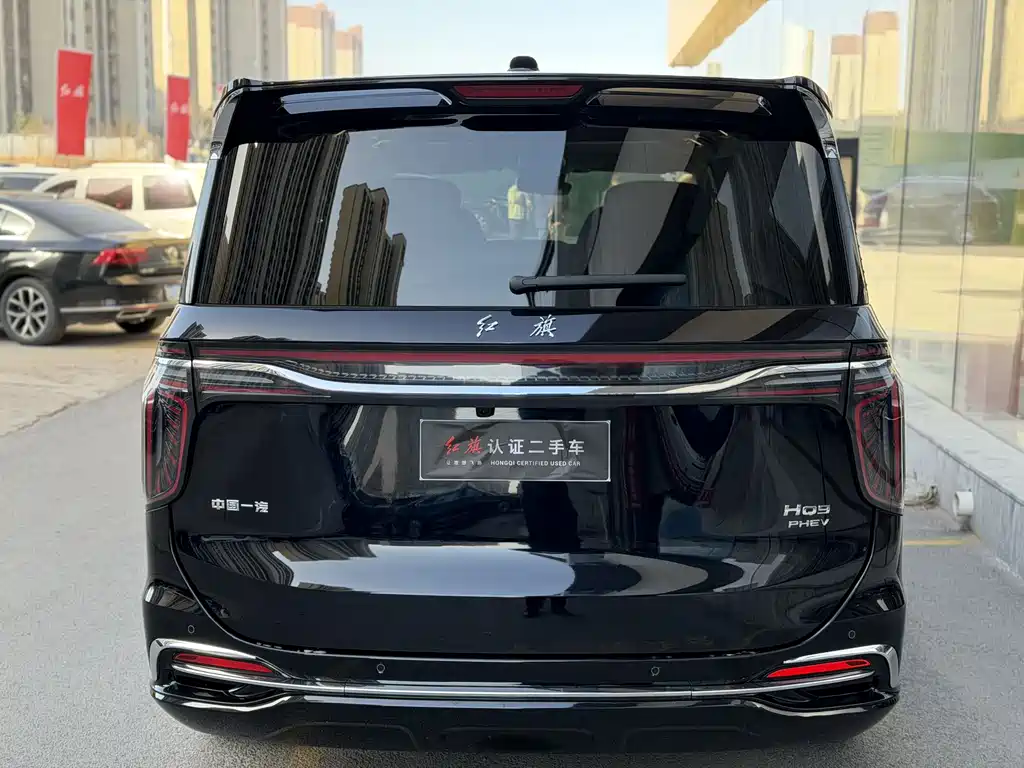 Hongqi HQ9 PHEV 2024 2.0T