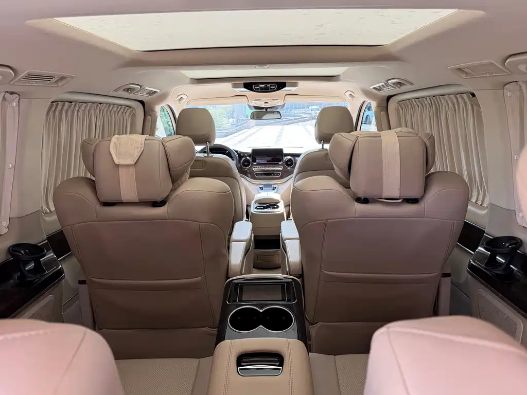 Mercedes-Benz V-Class — миниатюра 15
