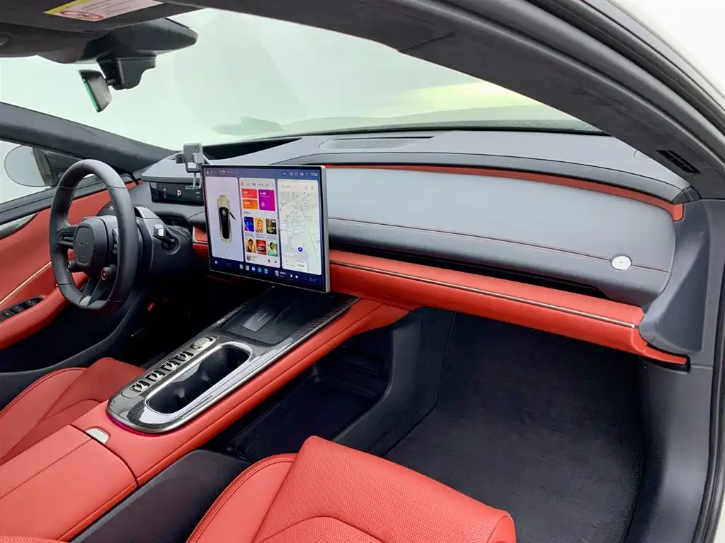 XIAOMI CAR XIAOMI SU7