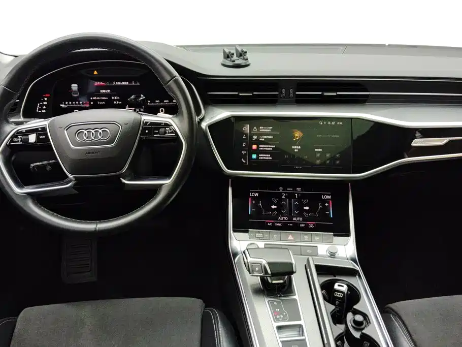 Audi A7L — миниатюра 12