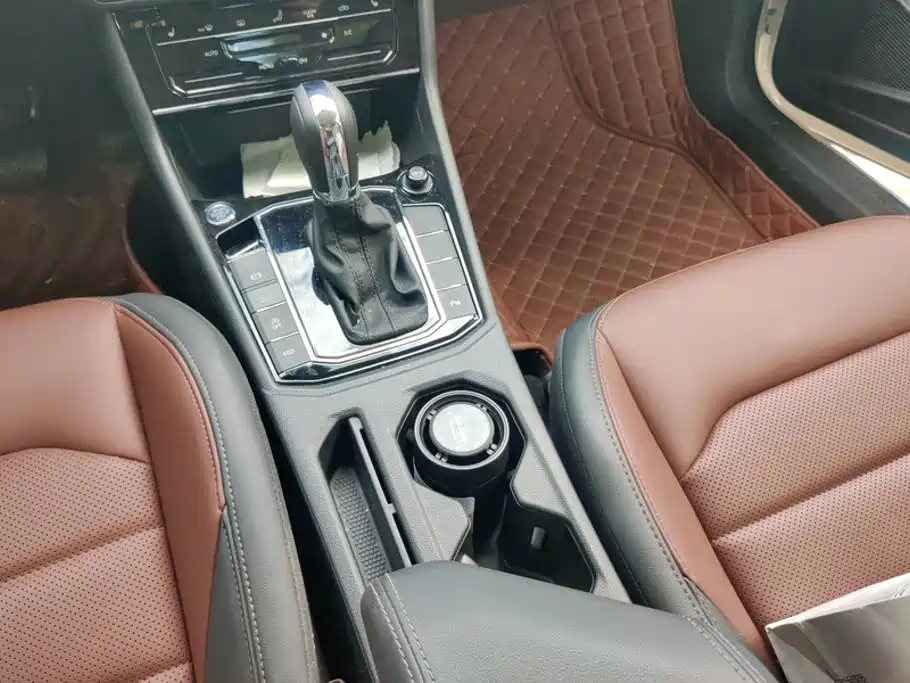 Volkswagen Lavida — миниатюра 16