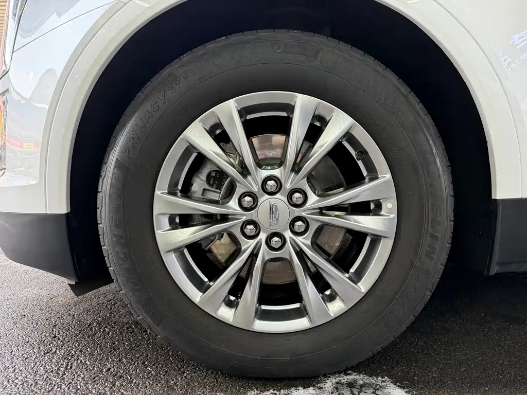 Cadillac XT5 — миниатюра 5