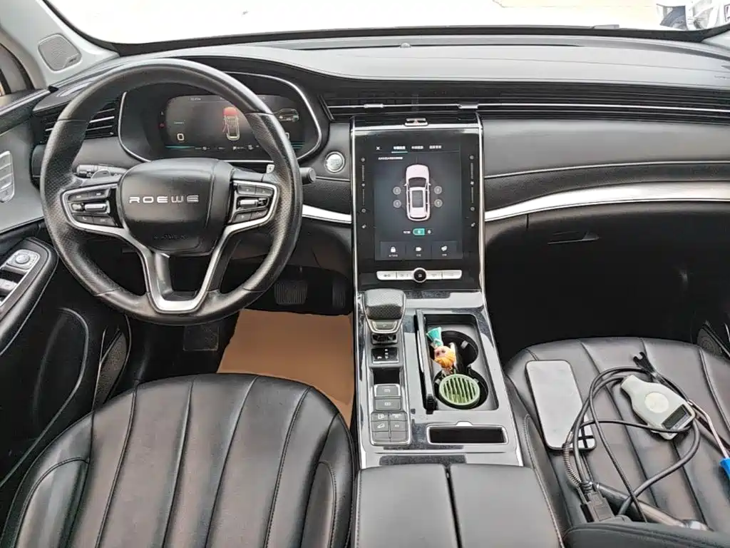 Roewe RX5 eMAX — миниатюра 10