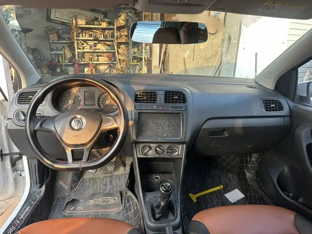 Volkswagen Polo — миниатюра 12