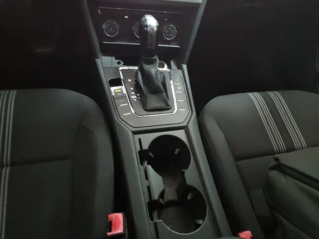 Volkswagen Lamando — миниатюра 14