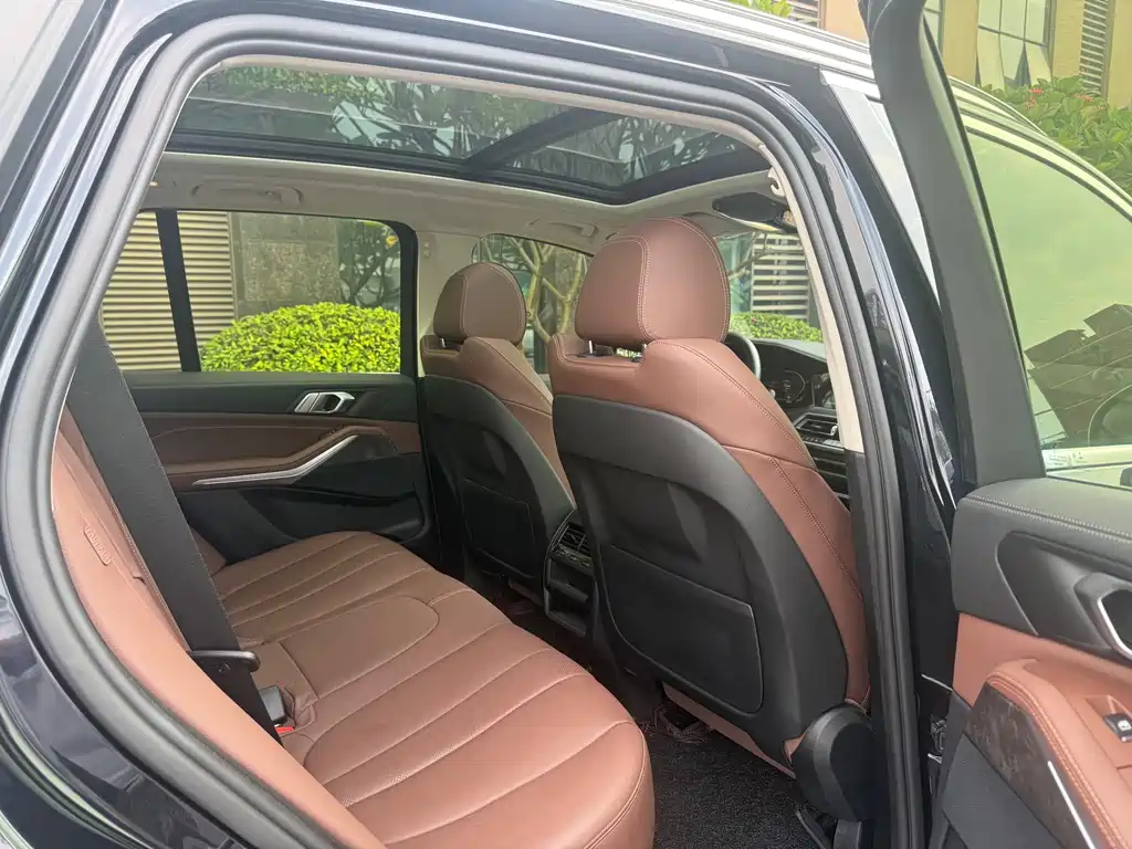 BMW X5 (Import) — миниатюра 7