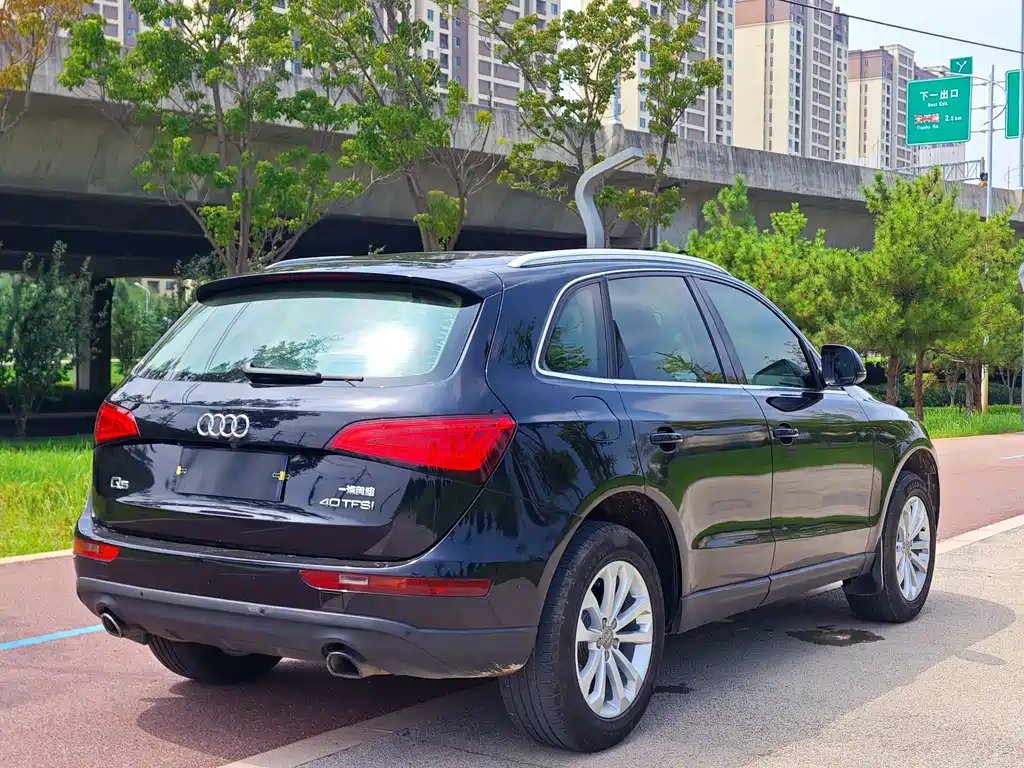 Audi Q5 — миниатюра 4