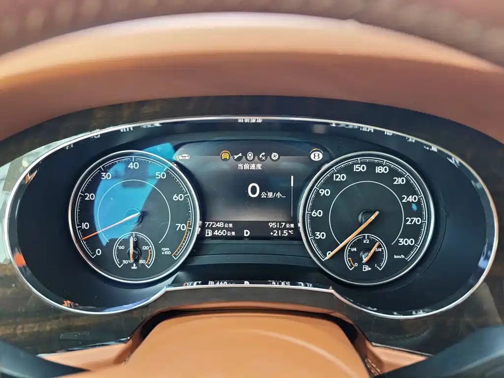 Bentley Bentayga — миниатюра 25