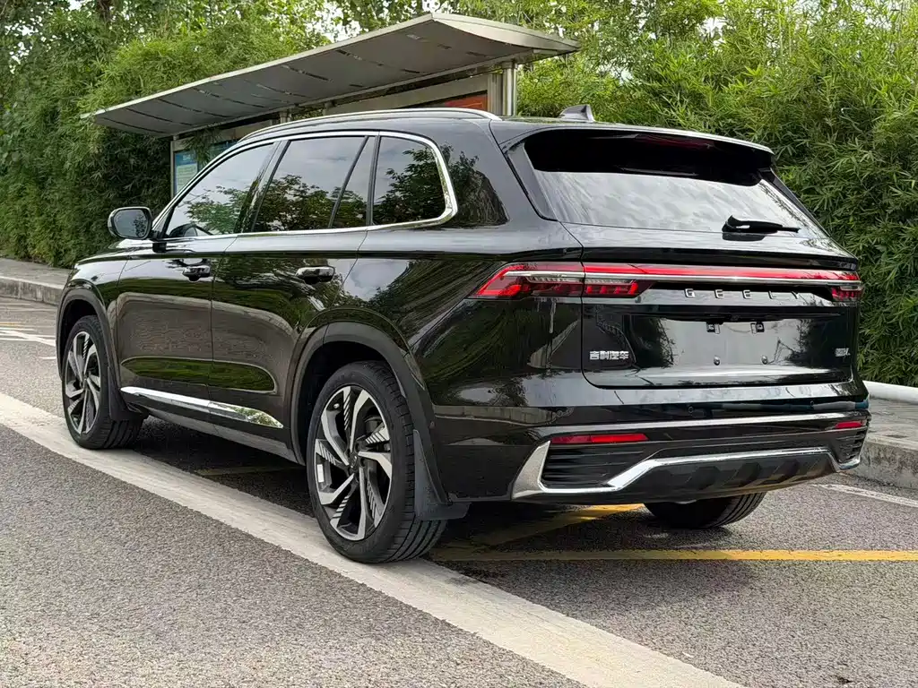 Geely Xingyue L — миниатюра 28