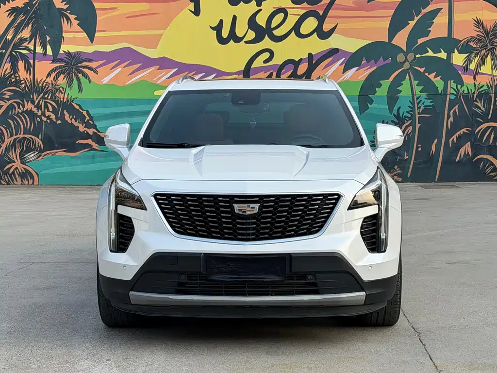 Cadillac XT4 2018 28T