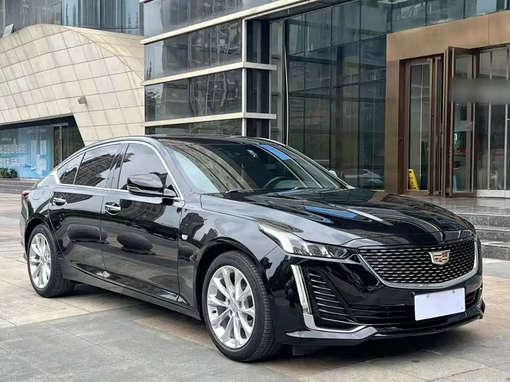Cadillac CT5 — миниатюра 6