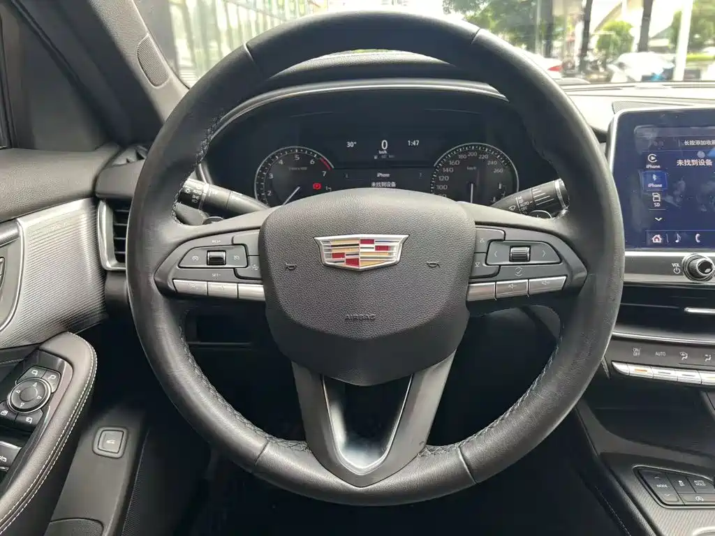 Cadillac CT5 — миниатюра 15