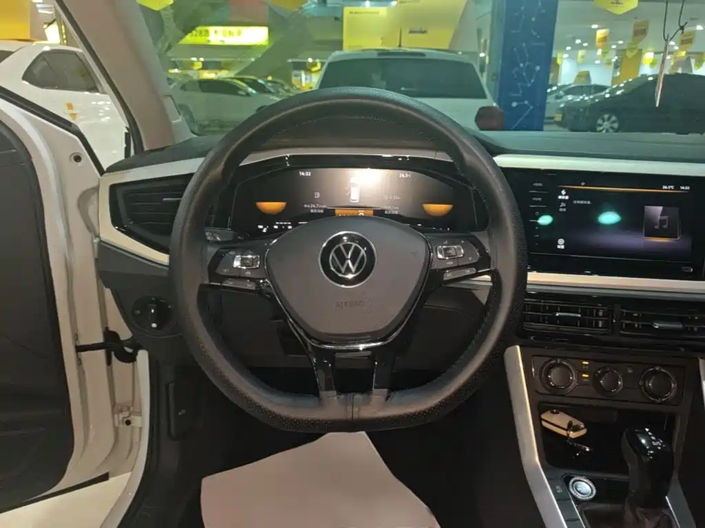 Volkswagen Polo — миниатюра 11