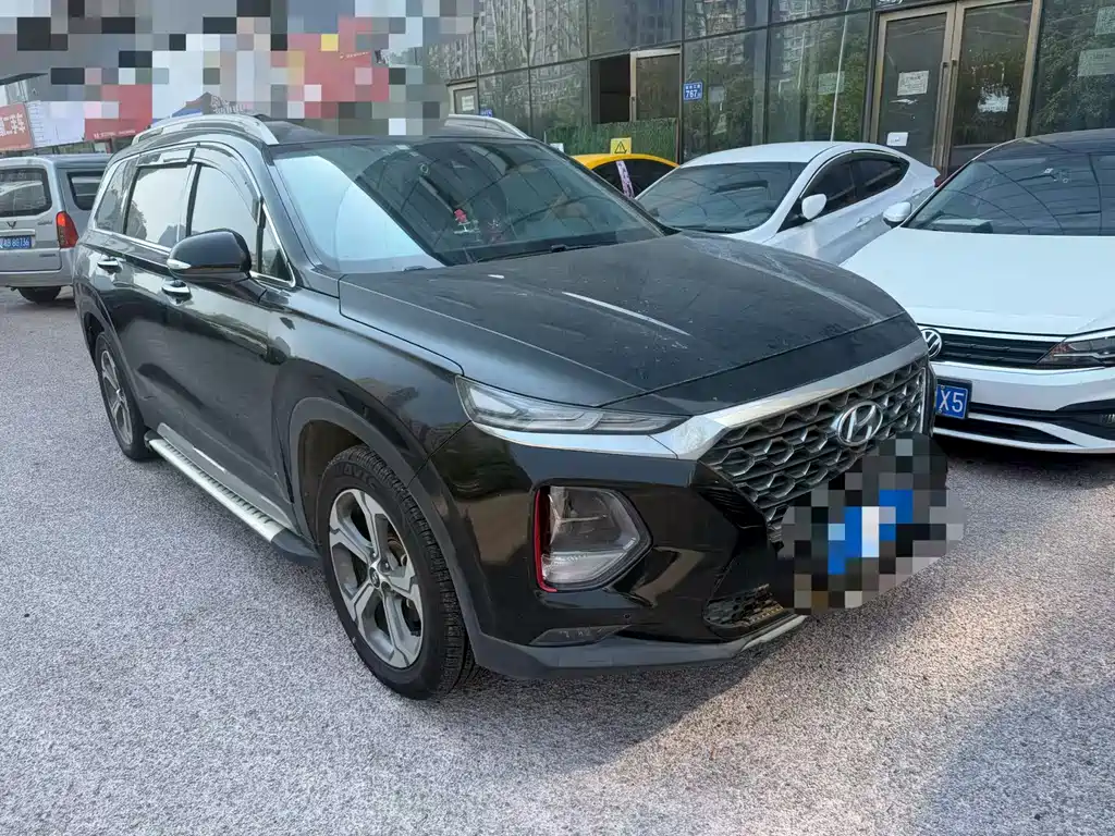 Hyundai Santa Fe — миниатюра 3