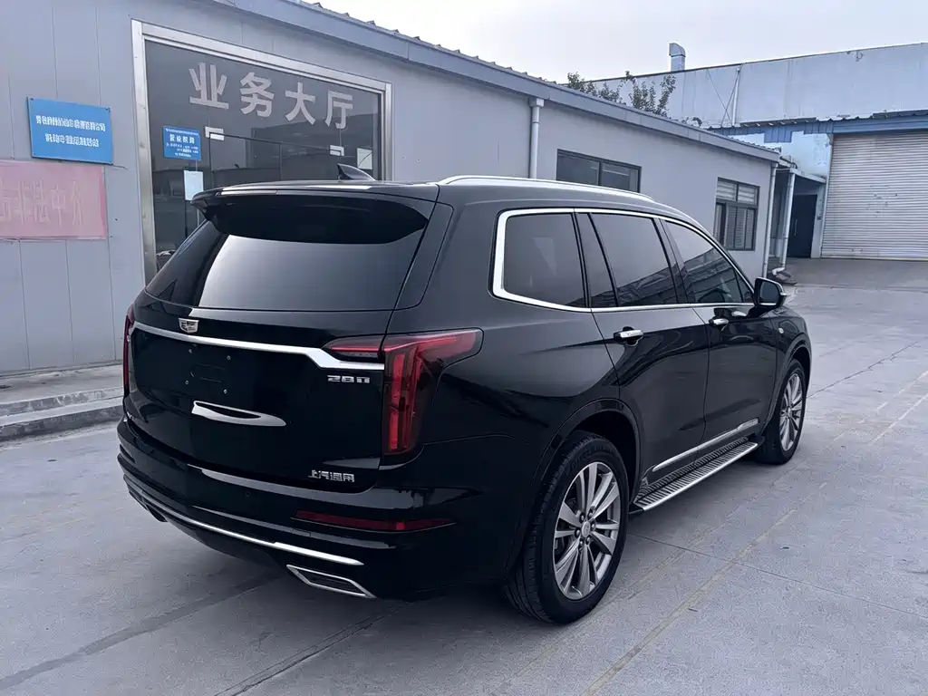 Cadillac XT6 — миниатюра 12