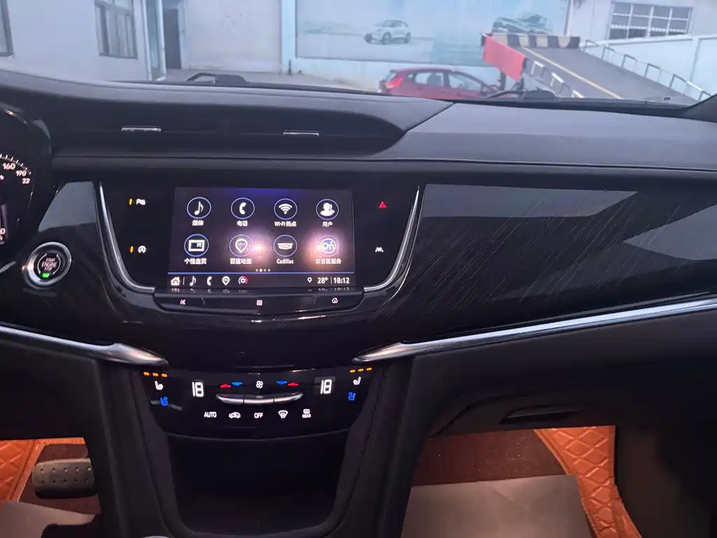 Cadillac XT6 — миниатюра 13