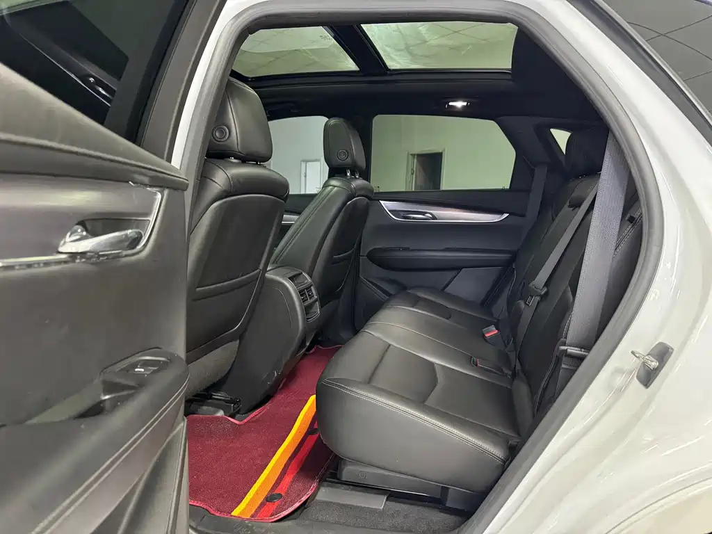 Cadillac XT5 — миниатюра 6