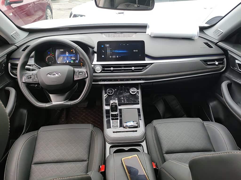 CHERY Tiggo 8 1.5 л 2025 г. Белый, пробег 7400 км