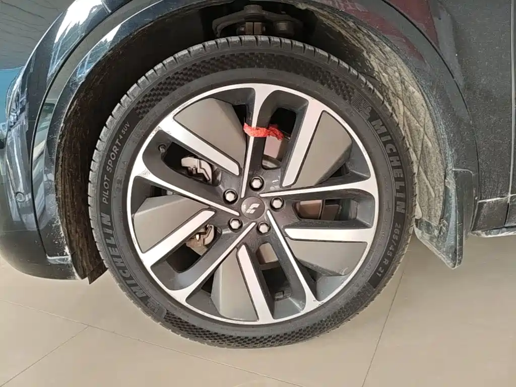 Li Auto Li L9 — миниатюра 23