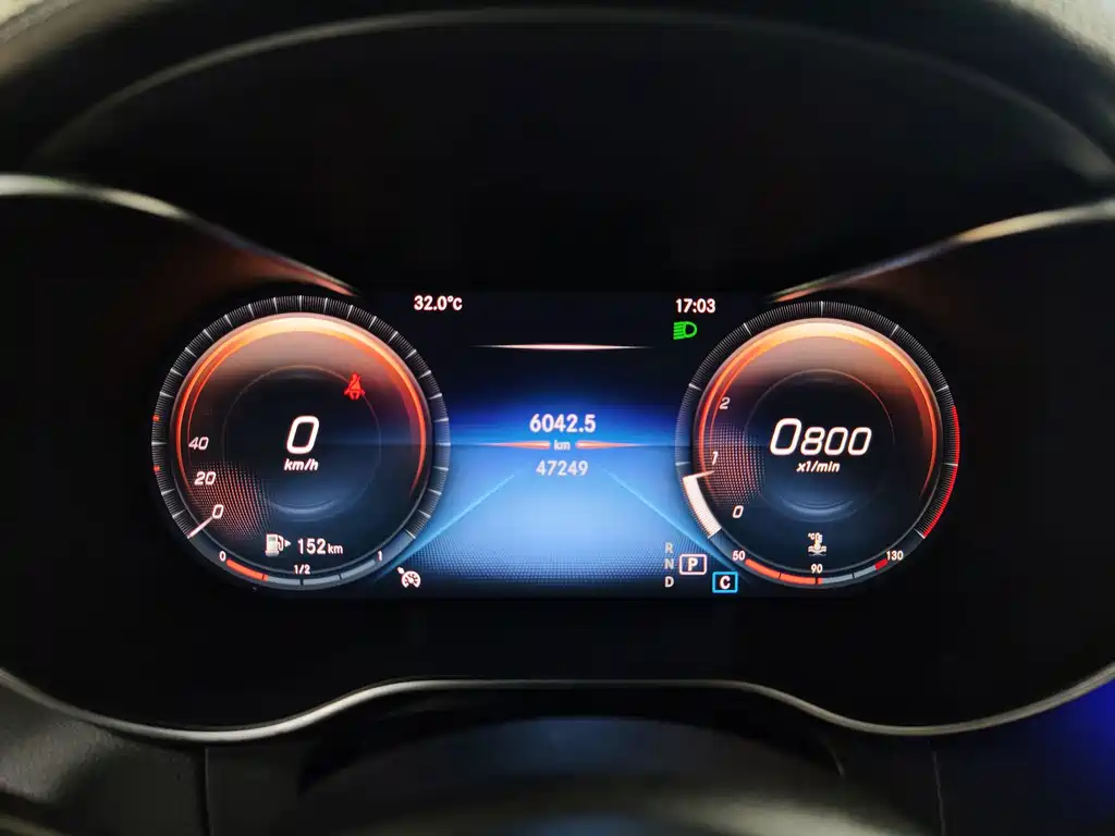 Mercedes-Benz GLC — миниатюра 10