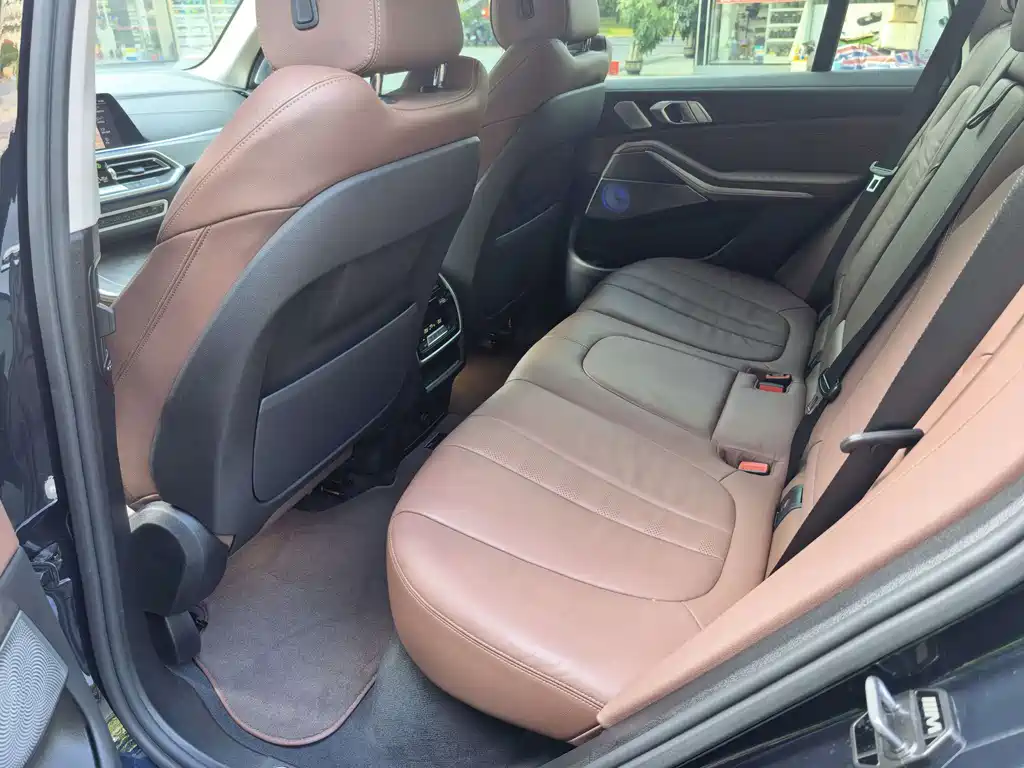 BMW X5 (Import) — миниатюра 10