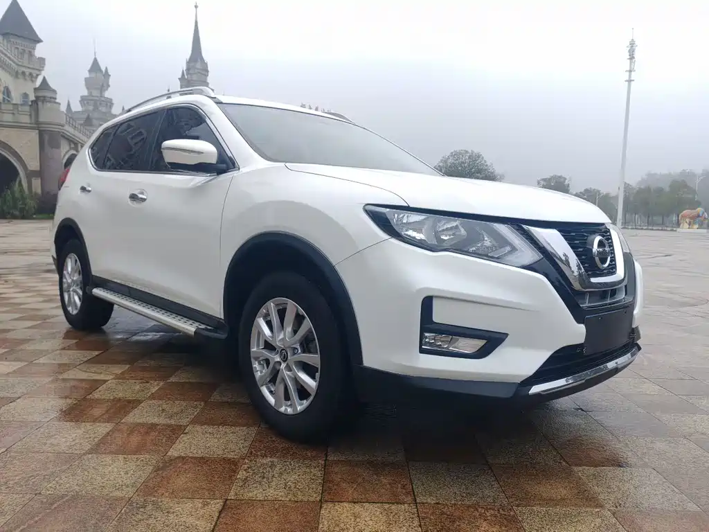 NISSAN QIJUN