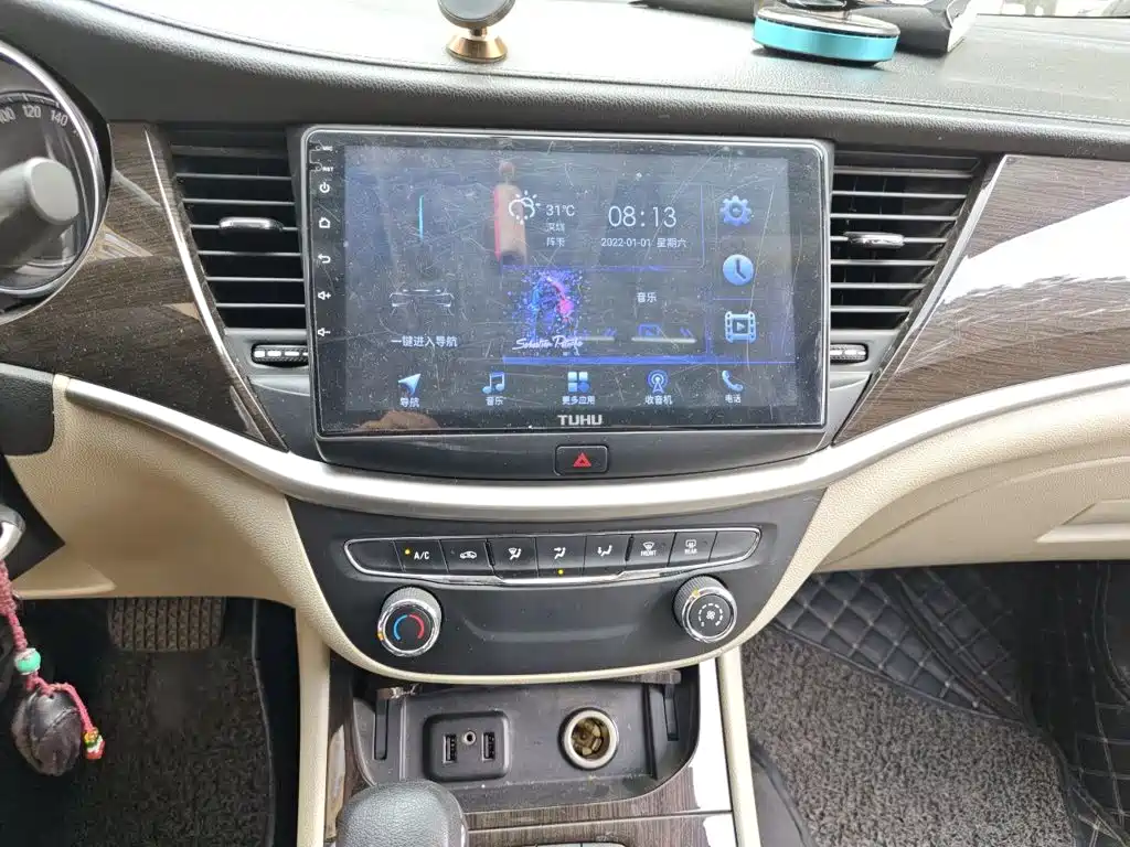 Buick Verano — миниатюра 14